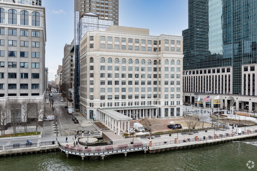 More Photos Of 15 Exchange Pl, Jersey City Office For Lease