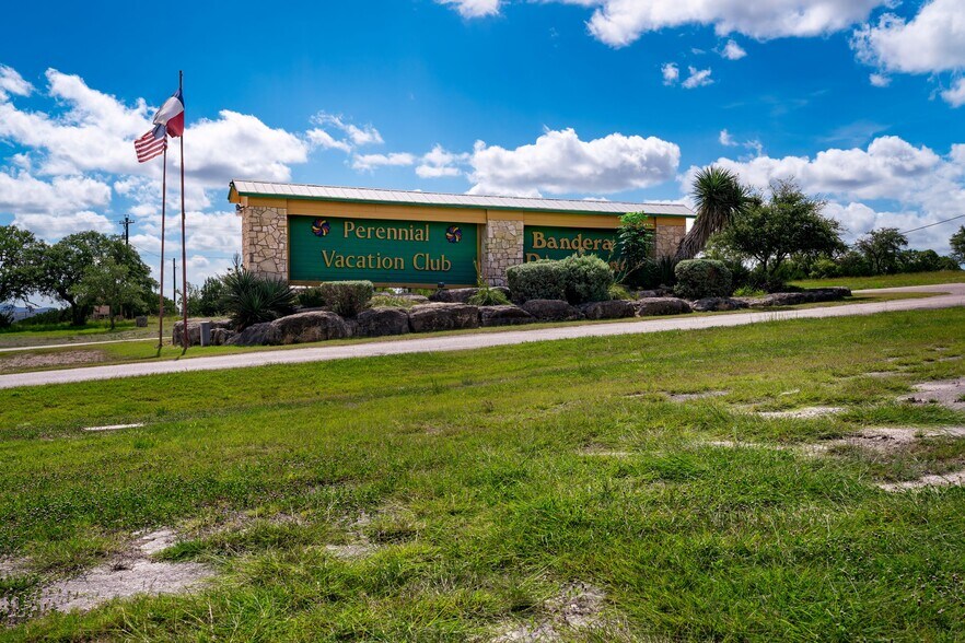 More Photos Of 0000 S TX Hwy Bandera River Rnch, Bandera Land For Sale