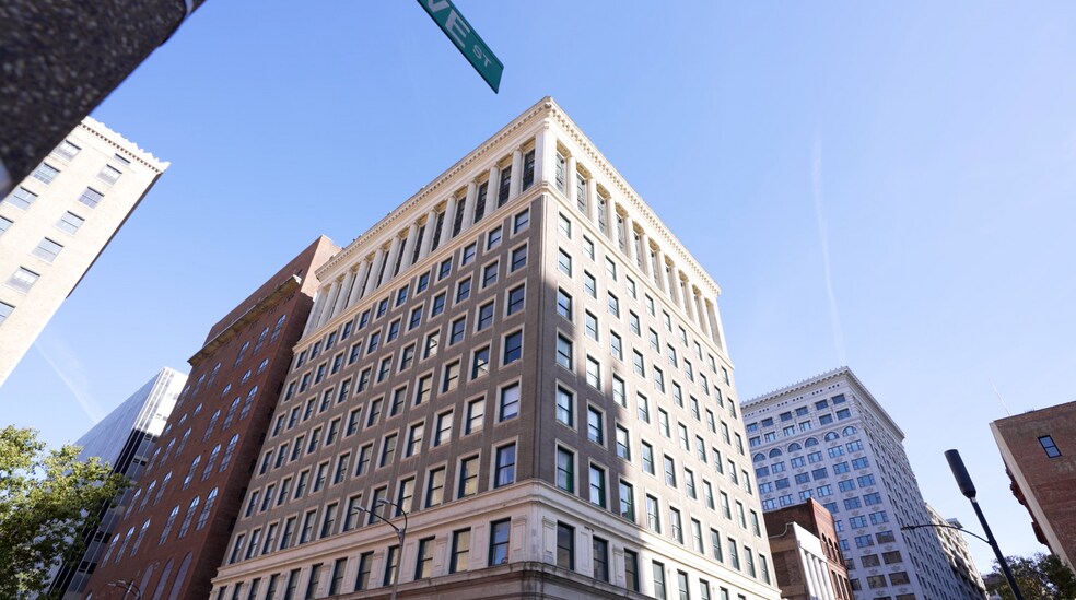 Primary Photo Of 1017 Olive St, Saint Louis Office For Lease