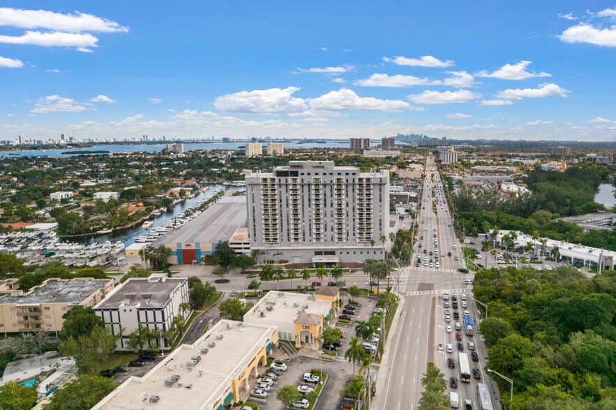 More Photos Of 13499 Biscayne Blvd, Miami Apartments For Sale