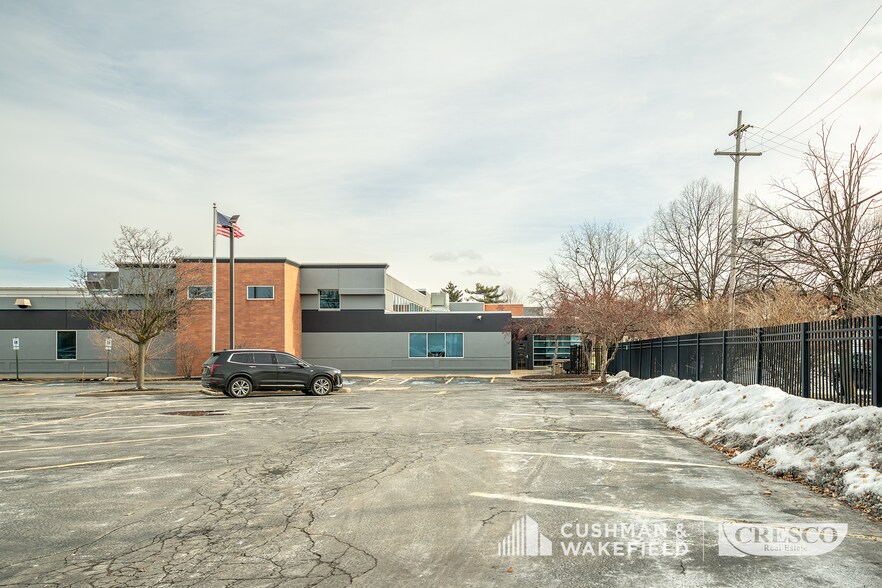 More Photos Of 4261 Fulton Pky, Cleveland Office For Sale