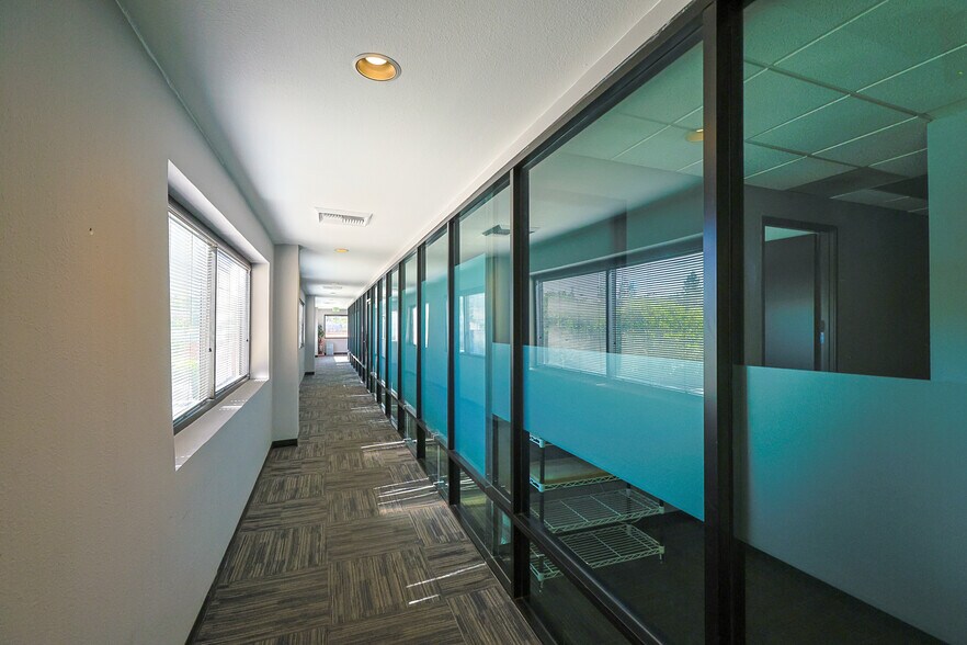 More Photos Of 4142 Lankershim Blvd, North Hollywood Unknown For Lease