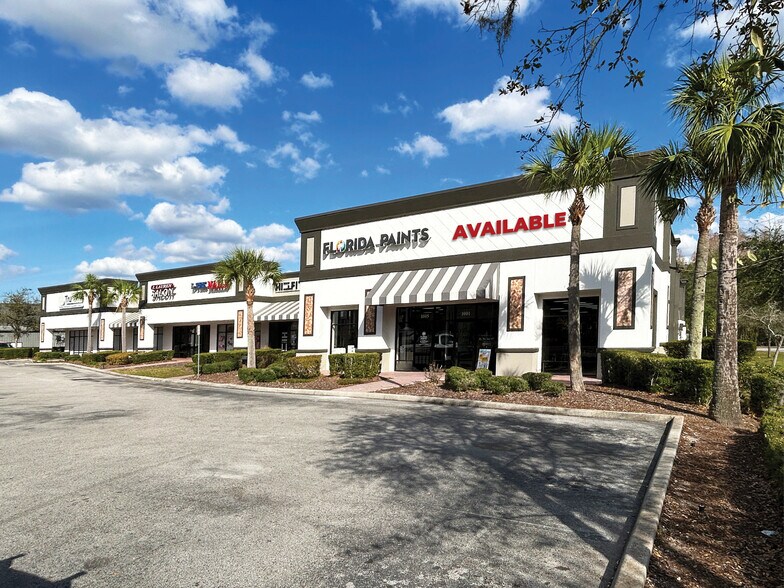 More Photos Of 7505 Red Bug Lake Rd, Oviedo Unknown For Lease