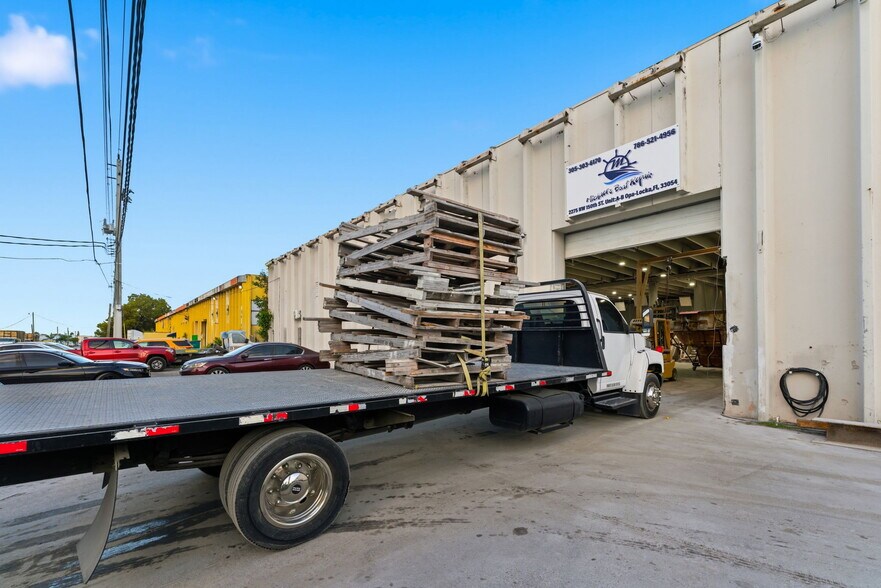 More Photos Of 2275 NW 150th St, Opa Locka Warehouse For Sale
