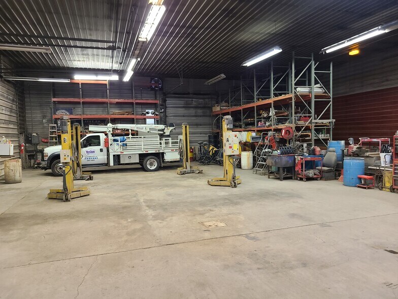 More Photos Of 318 N Elmer Ave, Sayre Unknown For Lease