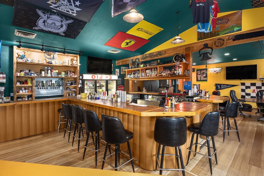 More Photos Of 8381 WA-903 Hwy, Ronald Restaurant For Sale