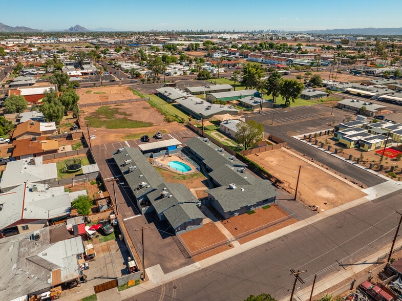 More Photos Of 6235 N 60th Ave, Glendale Apartments For Sale