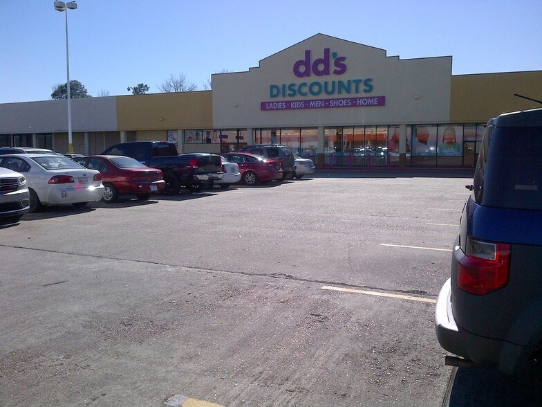 More Photos Of 10-62 Westbank Expy, Gretna Unknown For Lease