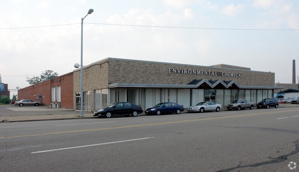 Primary Photo Of 730 S Market Ave, Canton Warehouse For Sale