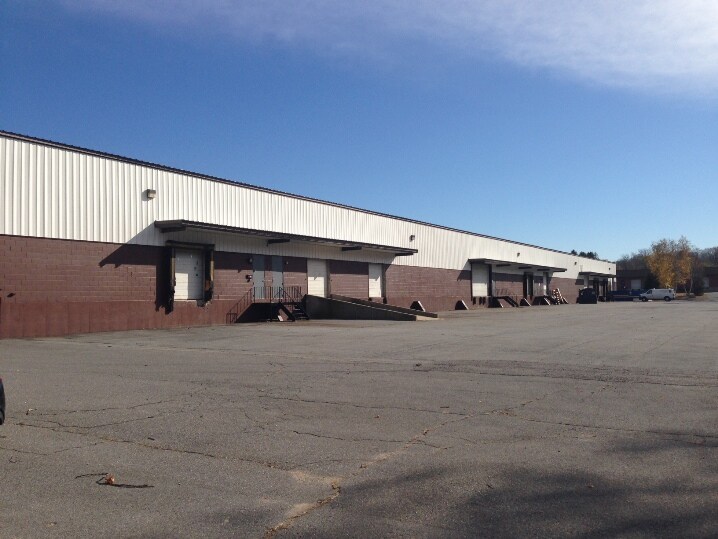 More Photos Of 32 Scotland Blvd, Bridgewater Manufacturing For Lease
