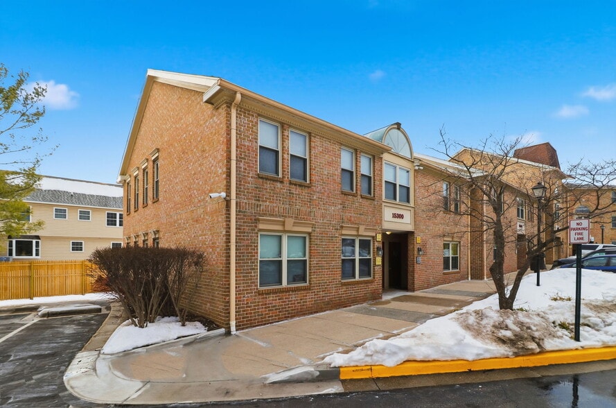 More Photos Of 15300-15404 Spencerville Ct, Burtonsville Medical For Sale