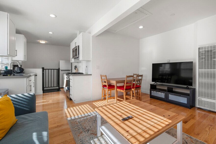 More Photos Of 1628 Tyler St, Berkeley Apartments For Sale