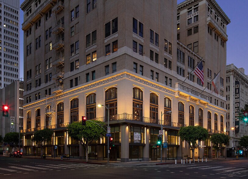 More Photos Of 431 W 7th St, Los Angeles Hotel For Lease