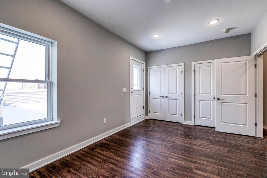 More Photos Of 1316 S Broad St, Philadelphia Apartments For Sale