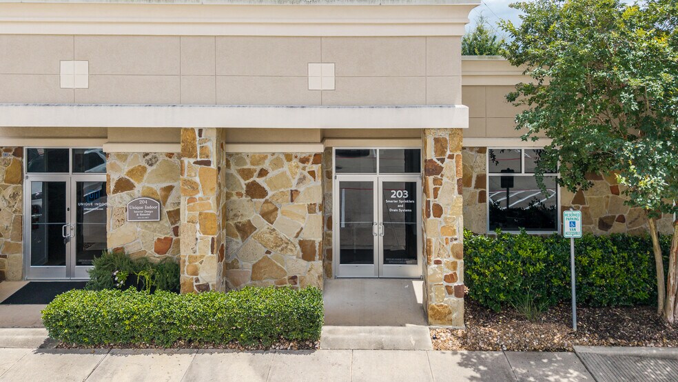 More Photos Of 20008 Champion Forest Dr, Spring Office For Sale