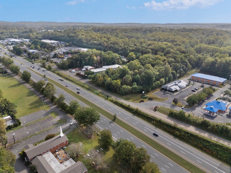 More Photos Of 7373 Comfort Inn Dr, Warrenton General Retail For Sale