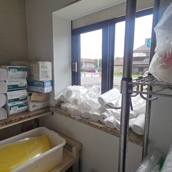 More Photos Of 2045 Brice Rd, Reynoldsburg Restaurant For Lease