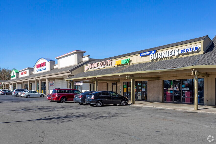 More Photos Of 3233 W Hammer Ln, Stockton General Retail For Sale