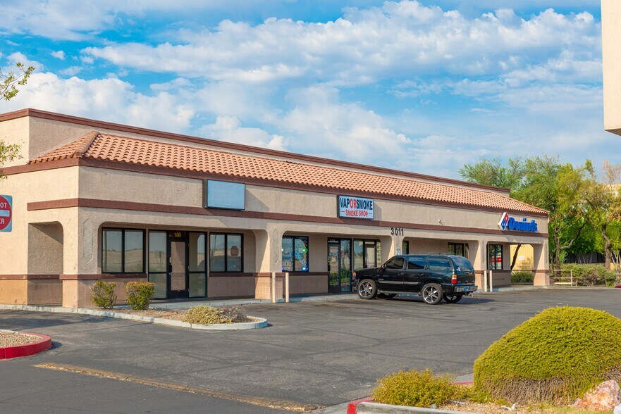 More Photos Of 3011 W Lake Mead Blvd, North Las Vegas General Retail For Sale