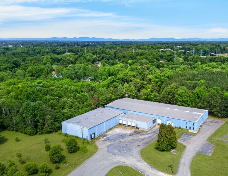 More Photos Of 725 Bryant Rd, Spartanburg Manufacturing For Sale