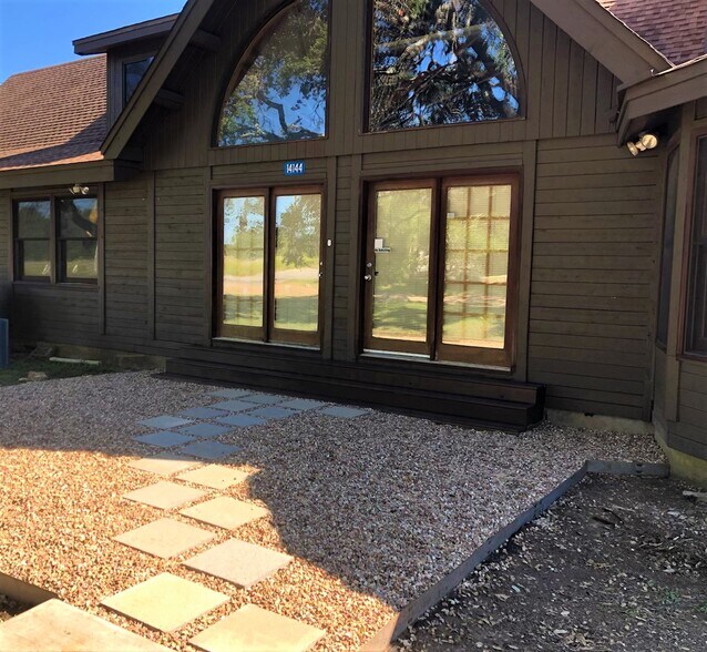More Photos Of 4225 E Highway 290, Dripping Springs Office For Lease