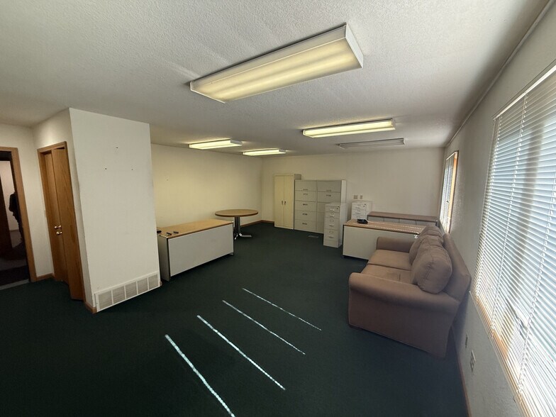 More Photos Of 2229 W Laskey Rd, Toledo Office For Sale