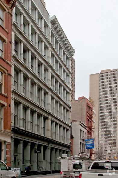 More Photos Of 137 Greene St, New York Apartments For Sale