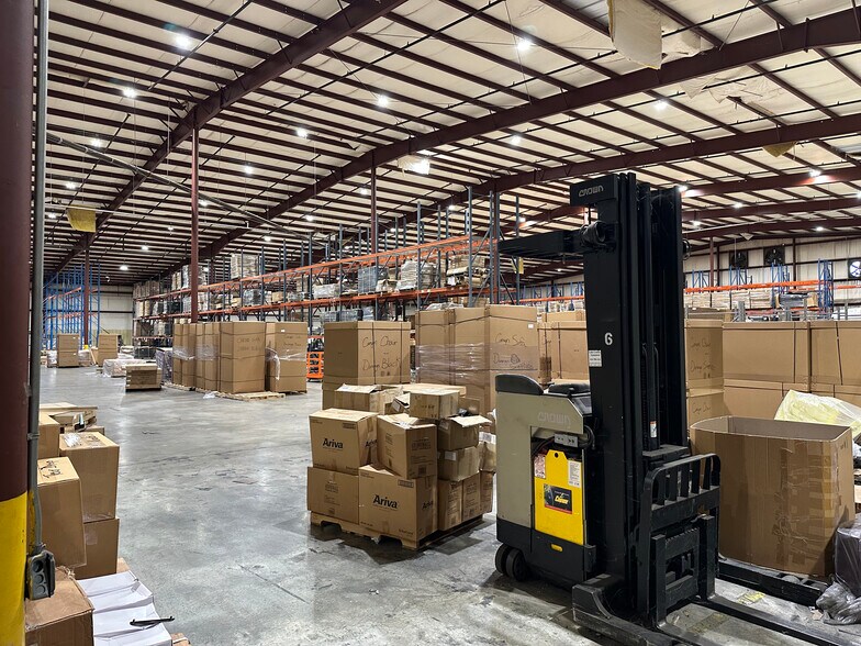 More Photos Of 164 Duckworth Dr, Chase City Warehouse For Sale