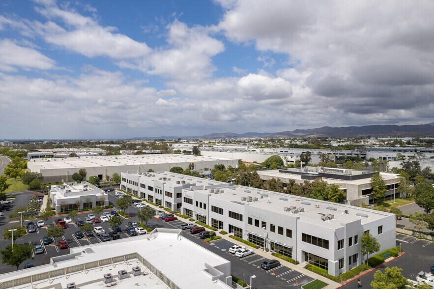 More Photos Of 9963-9987 Muirlands Blvd, Irvine Research And Development For Sale