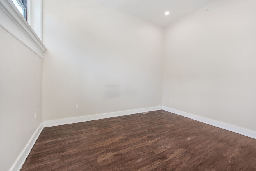 More Photos Of 5250 Wayne Ave, Philadelphia Apartments For Sale