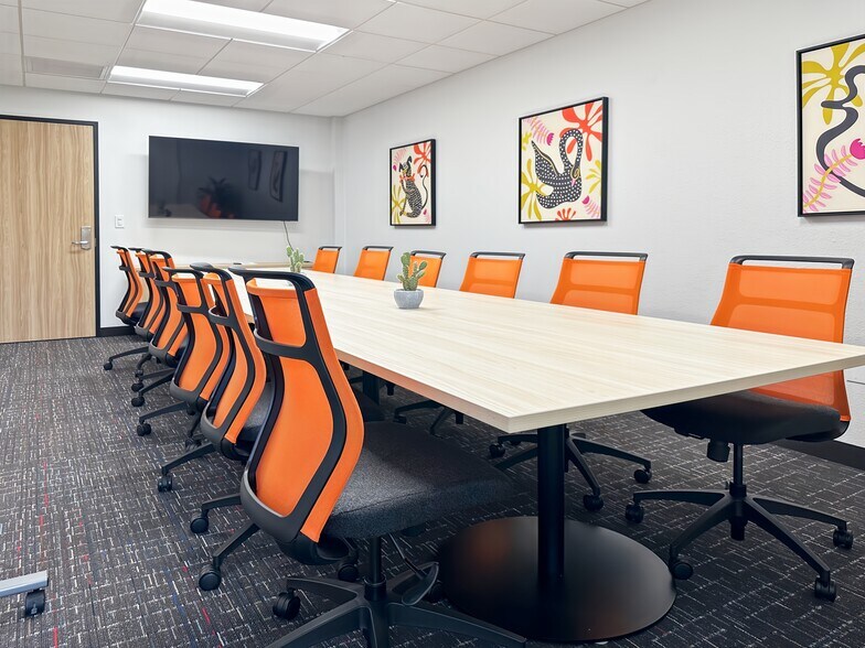 More Photos Of 2650 Camino del Rio N, San Diego Office For Lease