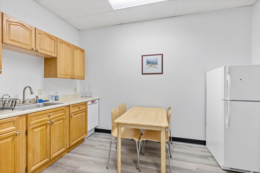More Photos Of 3133 Indian Rd, Boulder Office For Lease