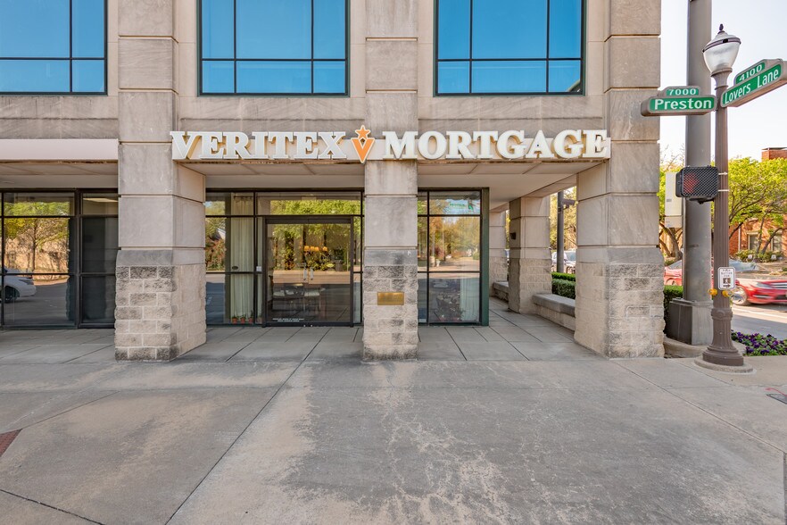More Photos Of 7001 Preston Rd, Dallas Office For Lease
