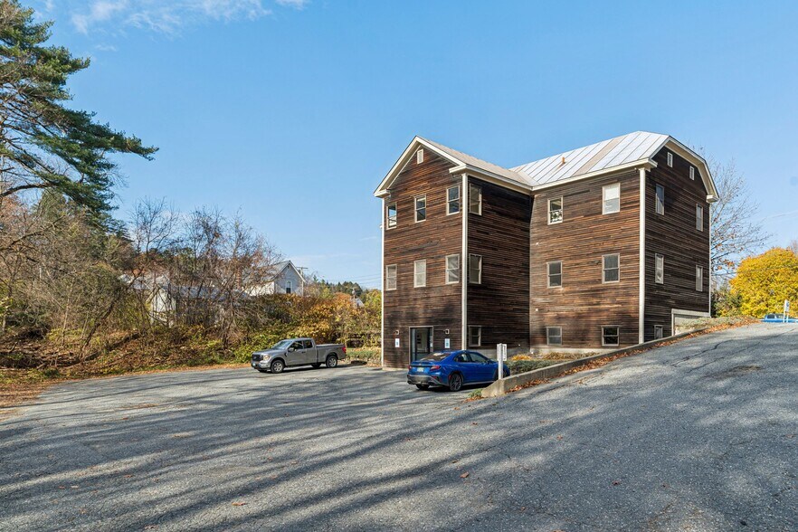 More Photos Of 61 Depot St, White River Junction Office For Sale