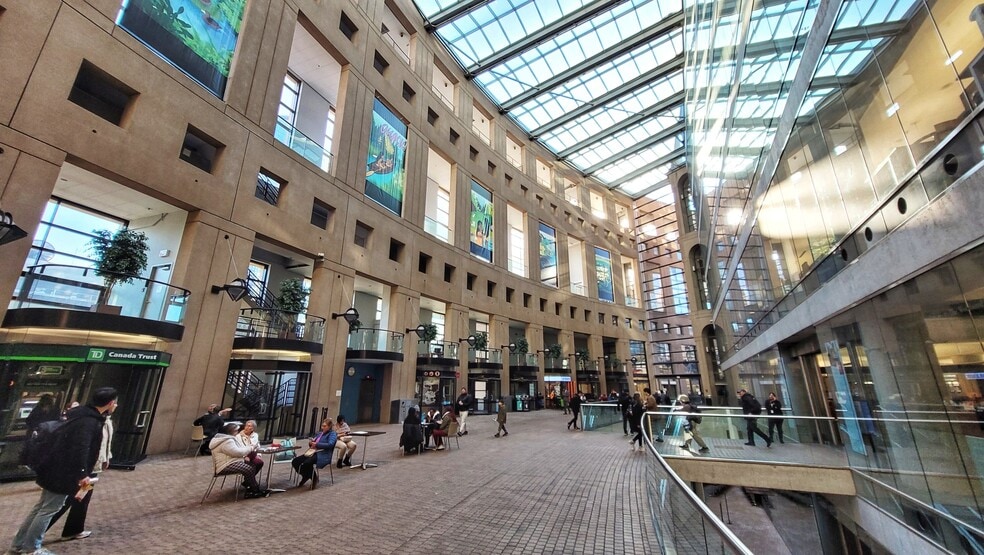 More Photos Of 300 W Georgia St, Vancouver Office For Lease