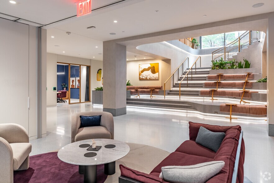 More Photos Of 360 Park Ave S, New York Office For Lease