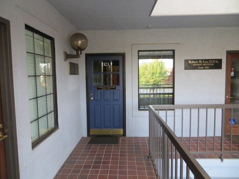 More Photos Of 3031 W March Ln, Stockton Office For Lease