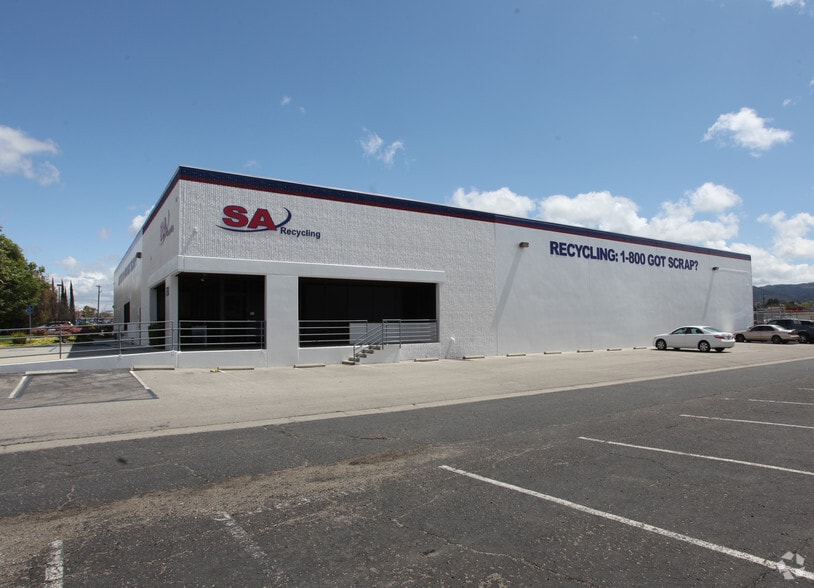 Primary Photo Of 780 Easy St, Simi Valley Warehouse For Lease