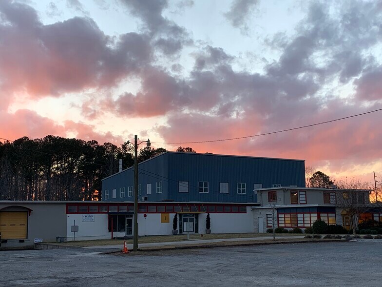 More Photos Of 359 Hood Rd, Jasper Manufacturing For Lease