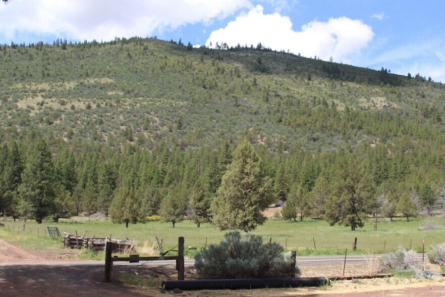 More Photos Of 23411 W Langell Valley Rd, Bonanza Land For Sale