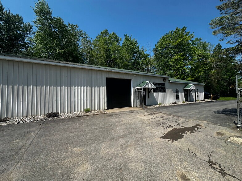 More Photos Of 7704 Maltlage Dr, Bayberry Flex For Sale