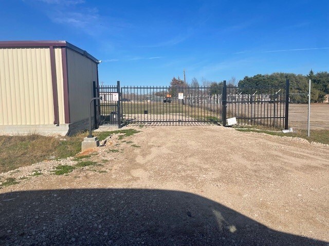 More Photos Of 8877 Stewarts Mdws, College Station Self Storage For Sale