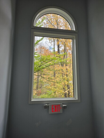 More Photos Of 237 US-206, Sandyston Medical For Sale