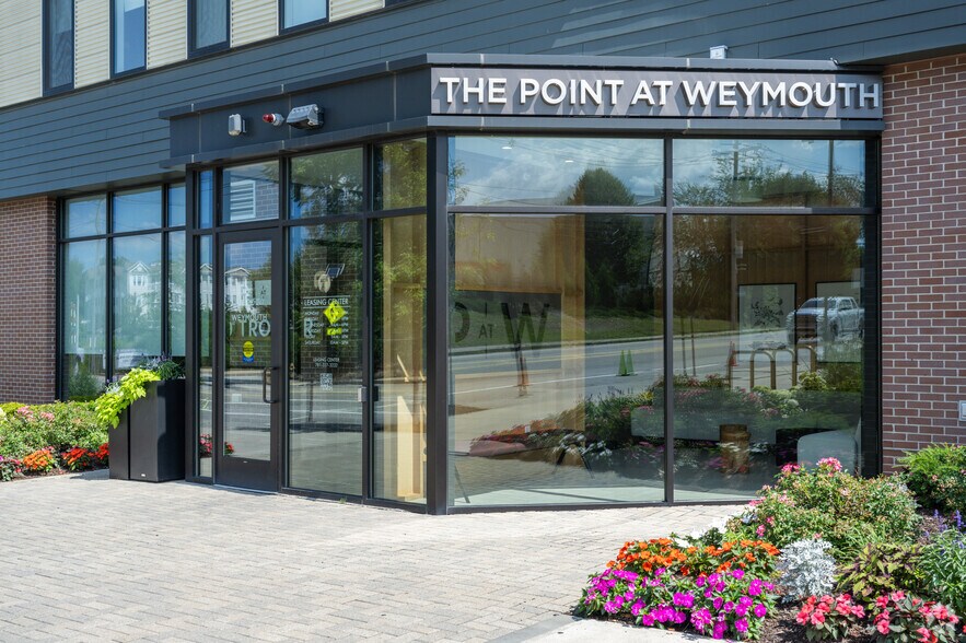 More Photos Of 39 Trotter Rd, Weymouth Apartments For Lease