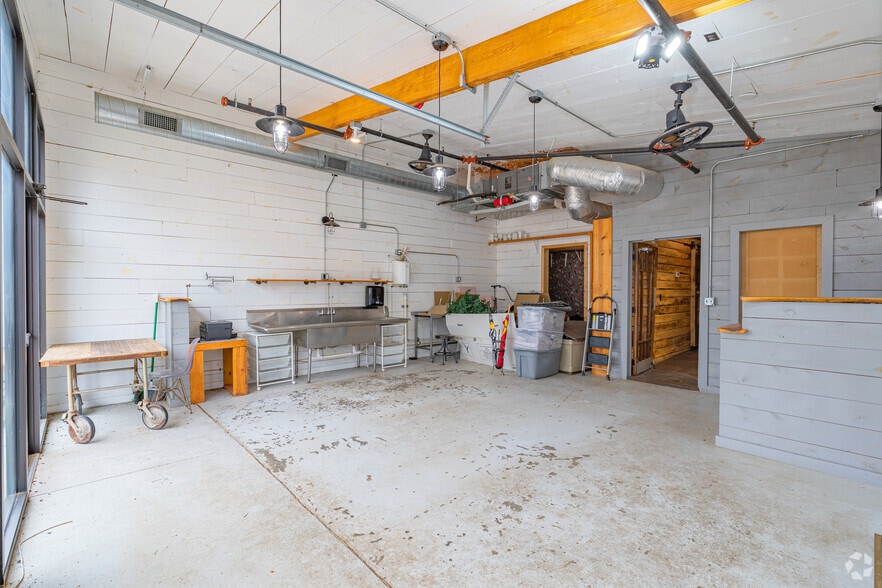 More Photos Of 468 SW 24th Ave, Goldsby Lodge Meeting Hall For Sale