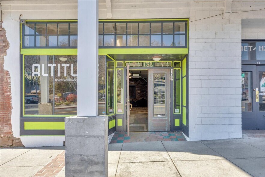 More Photos Of 134 N Washington St, Sonora Specialty For Sale