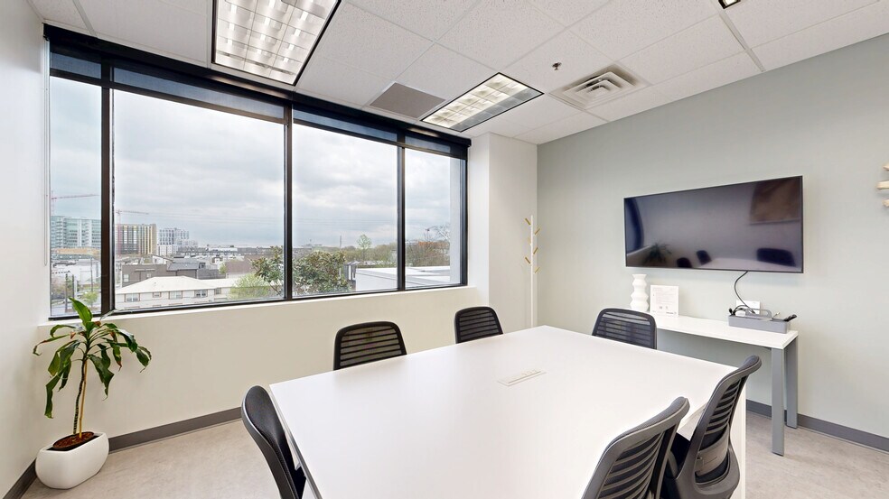 More Photos Of 1 Music Cir N, Nashville Coworking Space