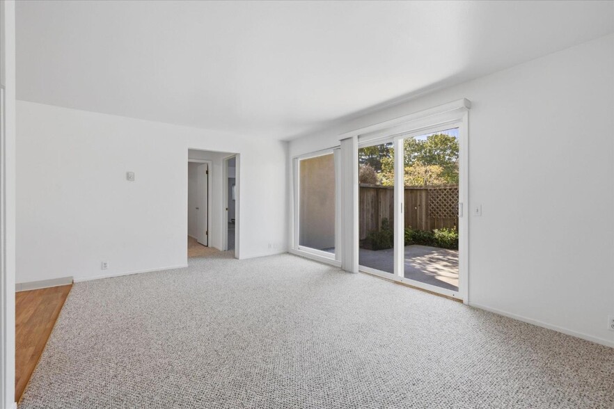 More Photos Of 171 Marine Parade, Santa Cruz Apartments For Sale