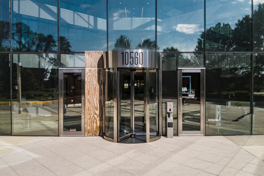 More Photos Of 10560 Arrowhead Dr, Fairfax Unknown For Sale