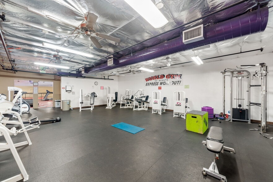 More Photos Of 12155 Palm Dr, Desert Hot Springs Health Club For Lease